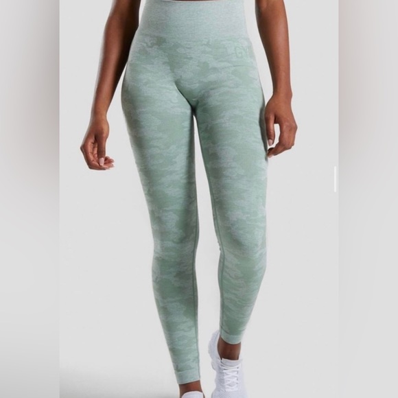Gymshark Camo Seamless Leggings - Green XS - Picture 3 of 5